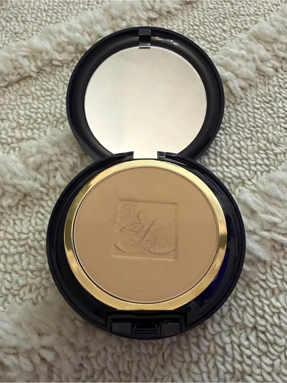 Esteel Lauder Double Wear Stay In Place Powder Makeup 2W2 Rattan .42 Oz Rare